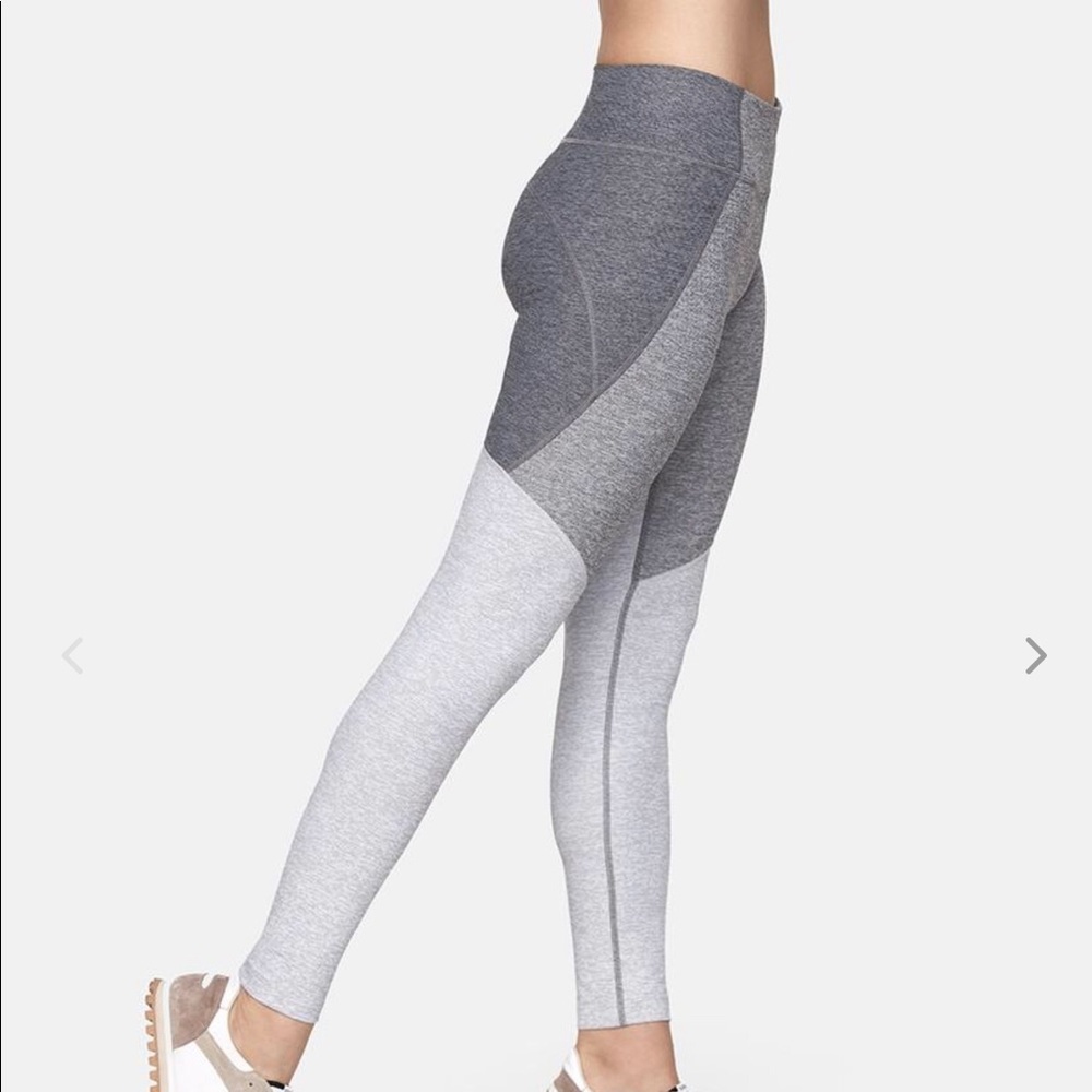 Outdoor Voices 7/8 Tri-Tone Legging